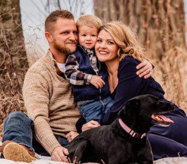 Cassandra Wain with her husband Troy White and son